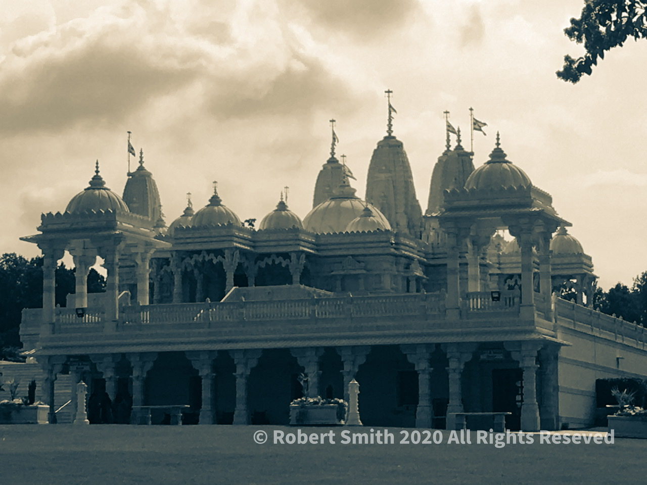 BAPS Shri Swaminarayan Mandir